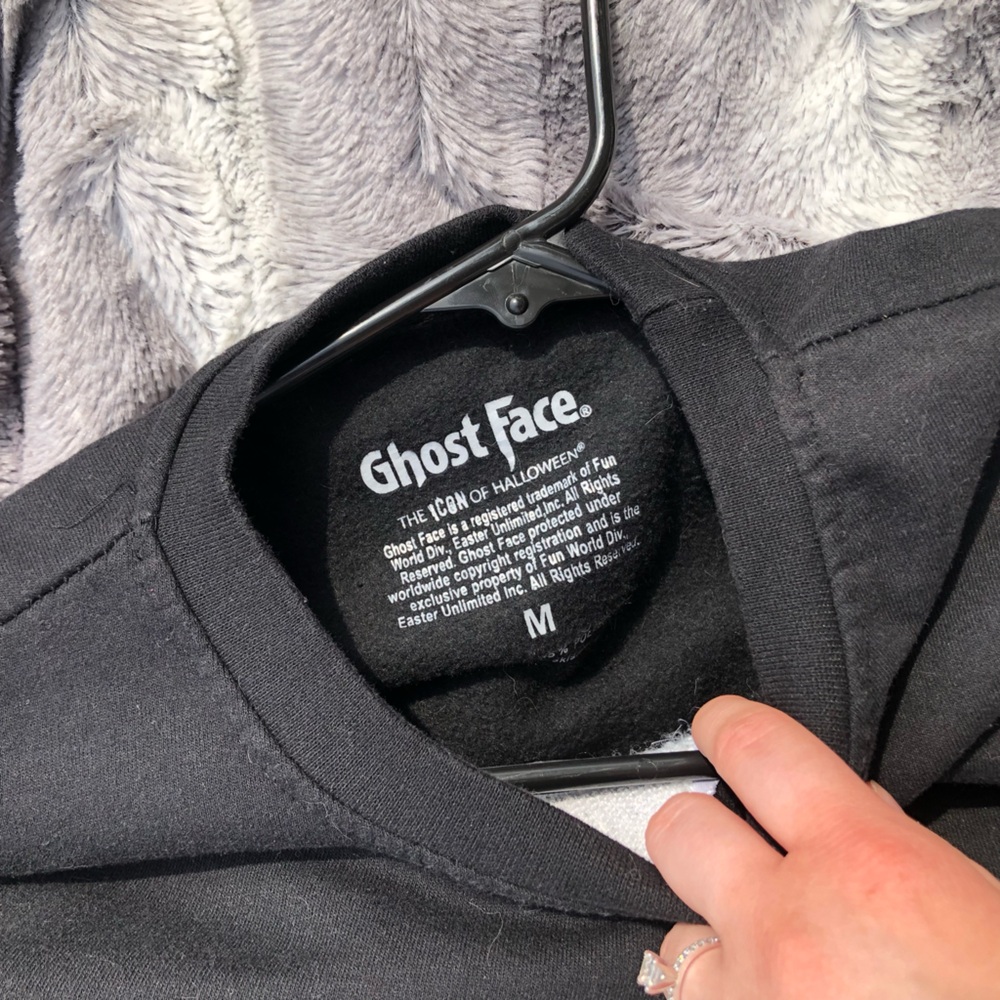 Black ghost face crew neck with terry cloth graphic - Picture 4 of 4
